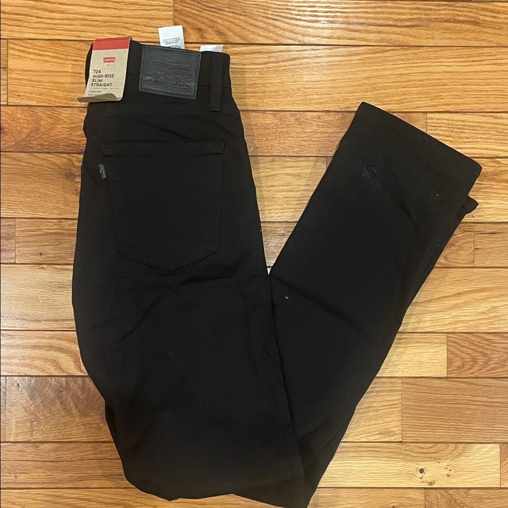 Levi's High-Rise Women's Jeans — Black